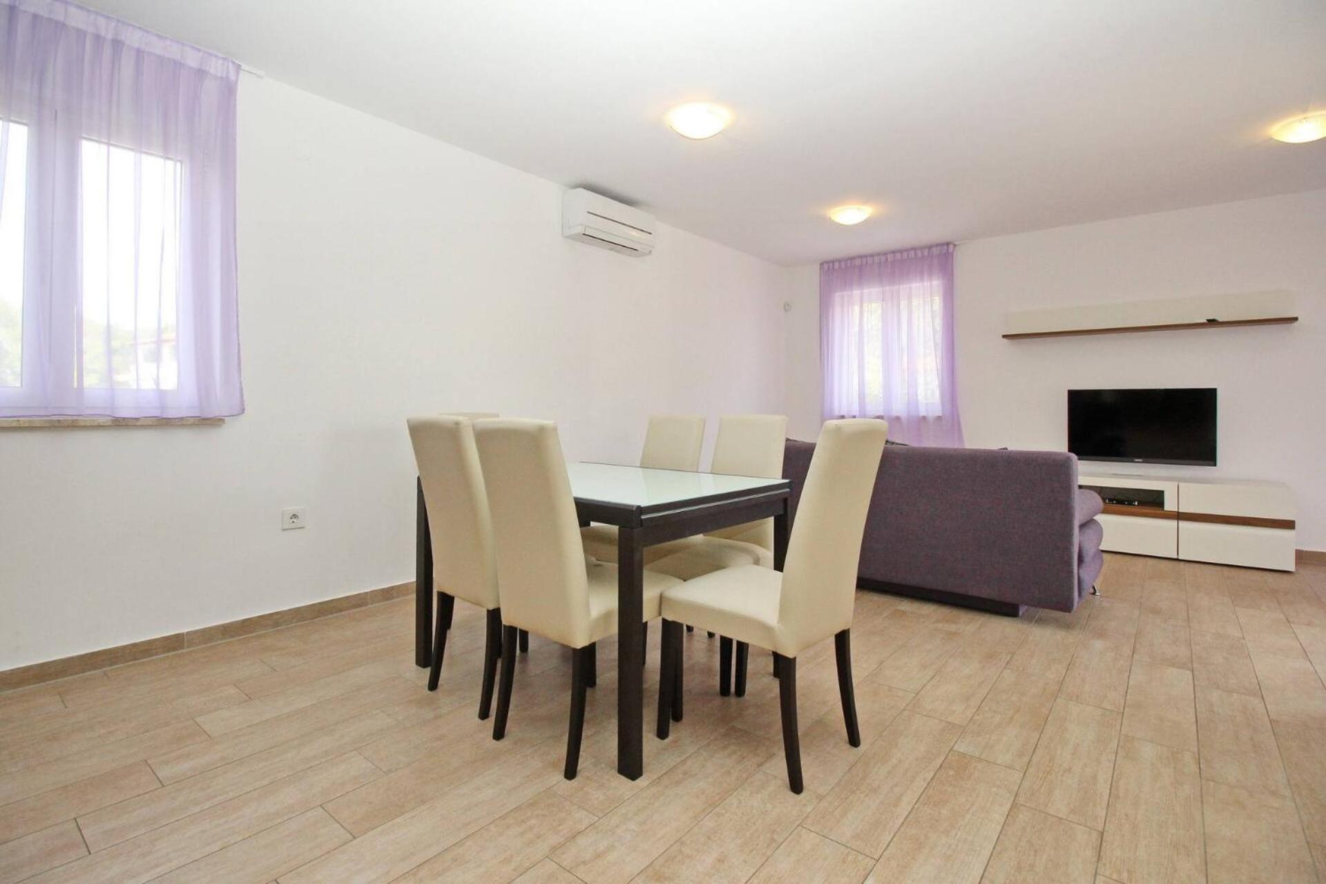 Apartments Smojver Stipe Башка Экстерьер фото